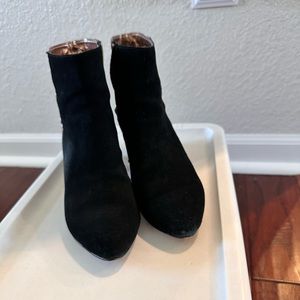 Anthropologie black & pink suede booties with rhinestones by Miss All Bright